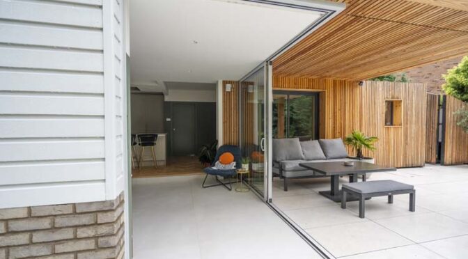 Open Corner Extension with Sunflex SVG30 Sliding Pocket Doors, Farnborough